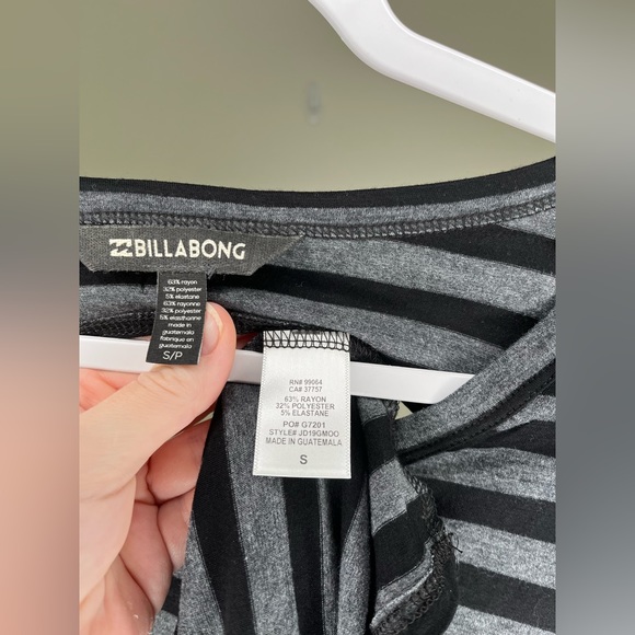 Billabong Striped KeyHole Open Back Dress - Picture 5 of 5